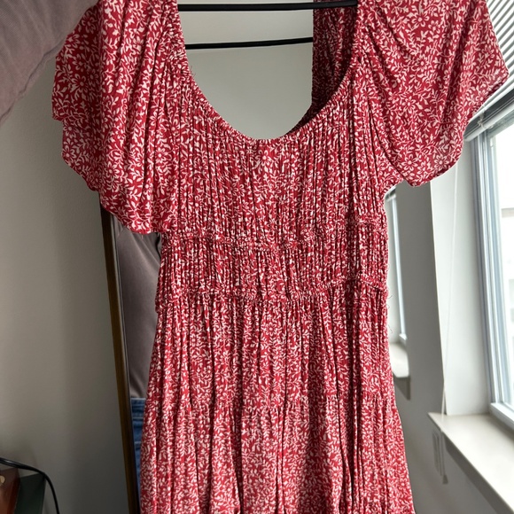 Flowy patterned sundress - Picture 3 of 4